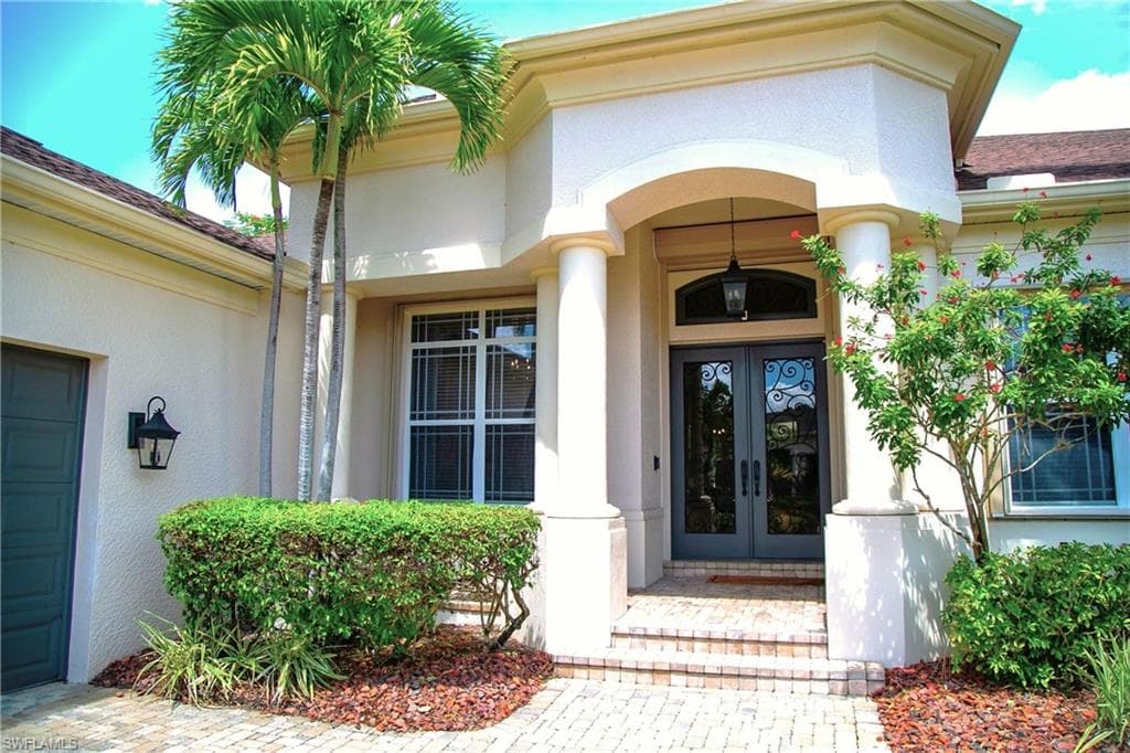 15200 Blackhawk DR-6