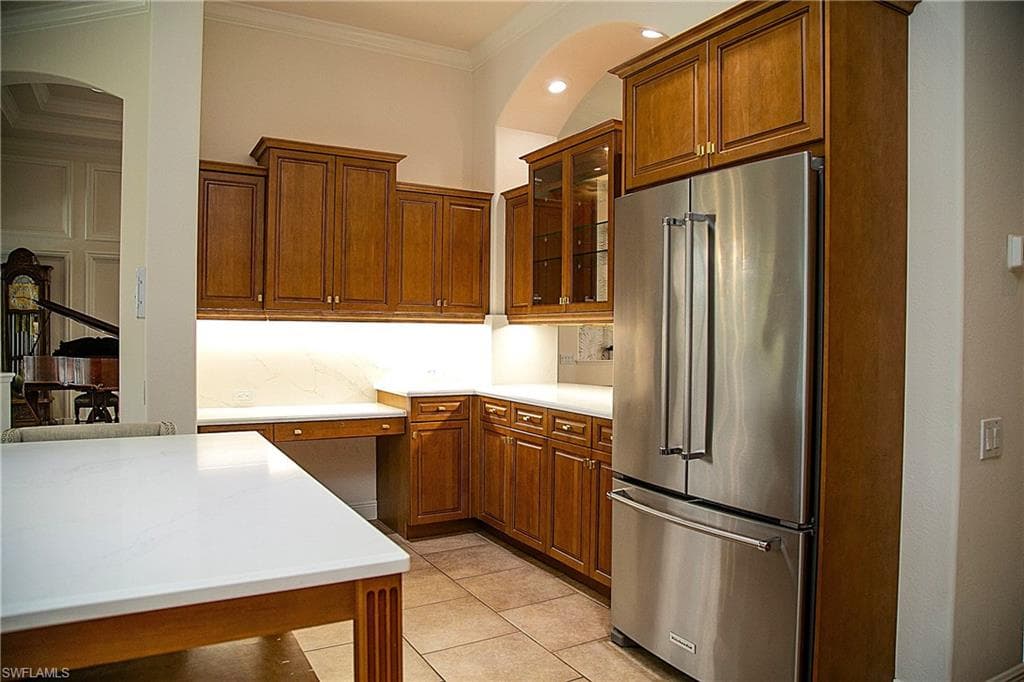 15200 Blackhawk DR-17