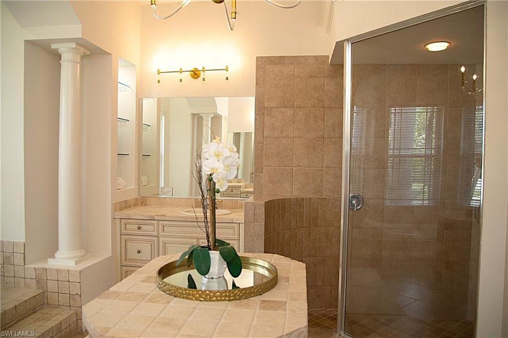 15200 Blackhawk DR-26