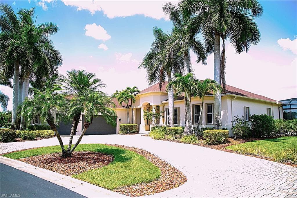 15200 Blackhawk DR-5