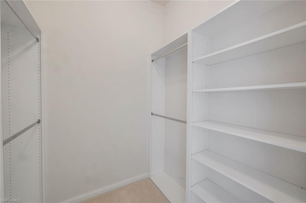 4471 Prescott LN-18