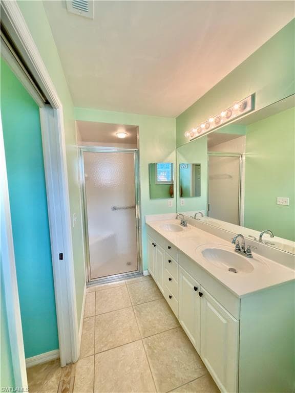 517 Robin Hood CIR 101-27