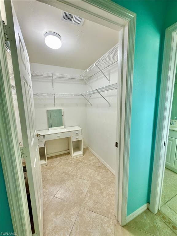 517 Robin Hood CIR 101-25