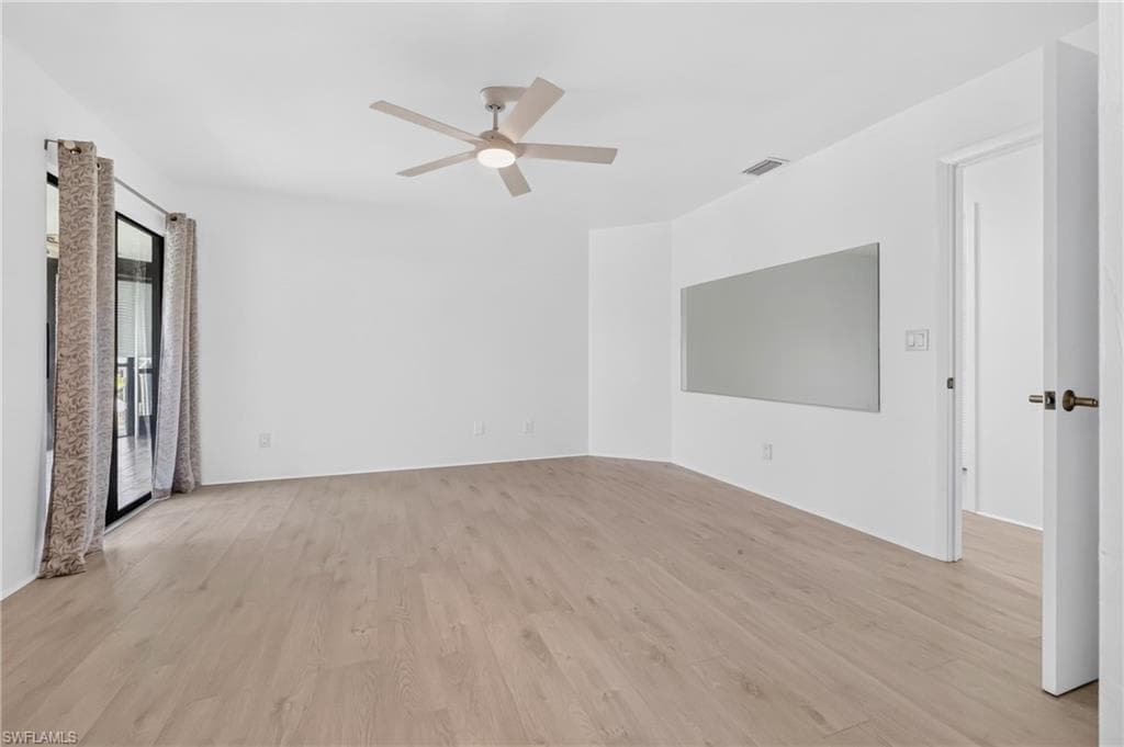 4708 SW 8th PL 201-23