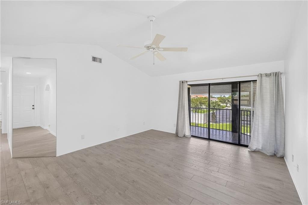 4708 SW 8th PL 201-26