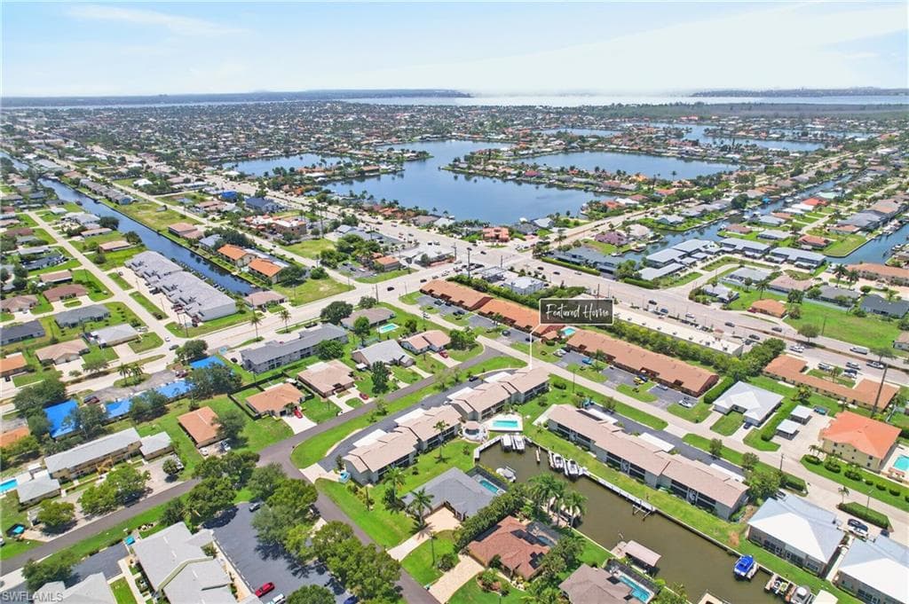 4708 SW 8th PL 201-36