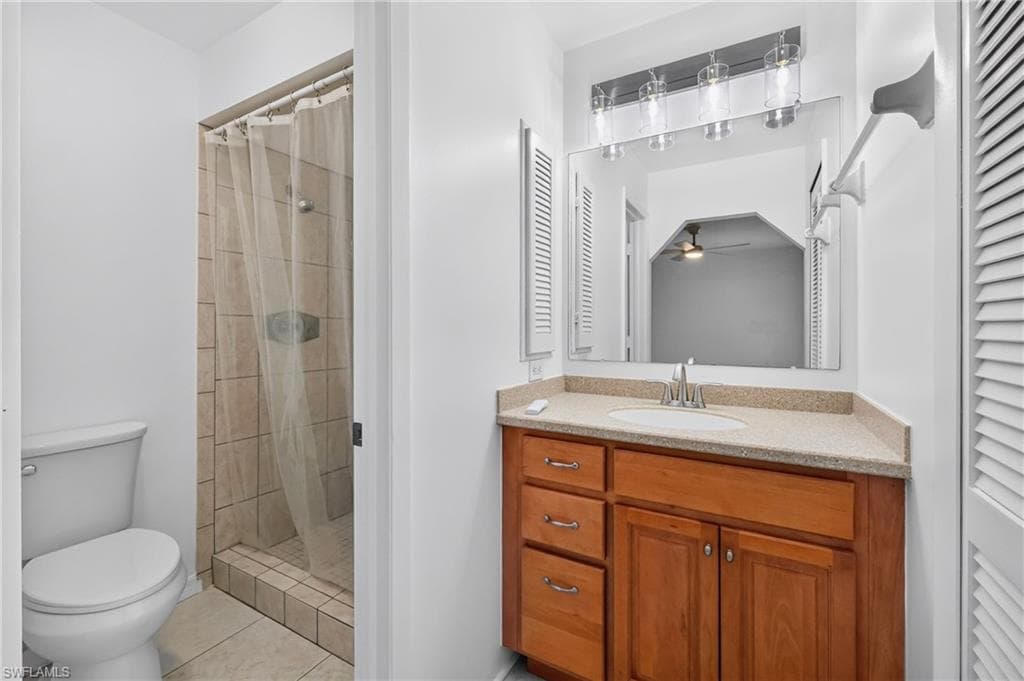 4708 SW 8th PL 201-20