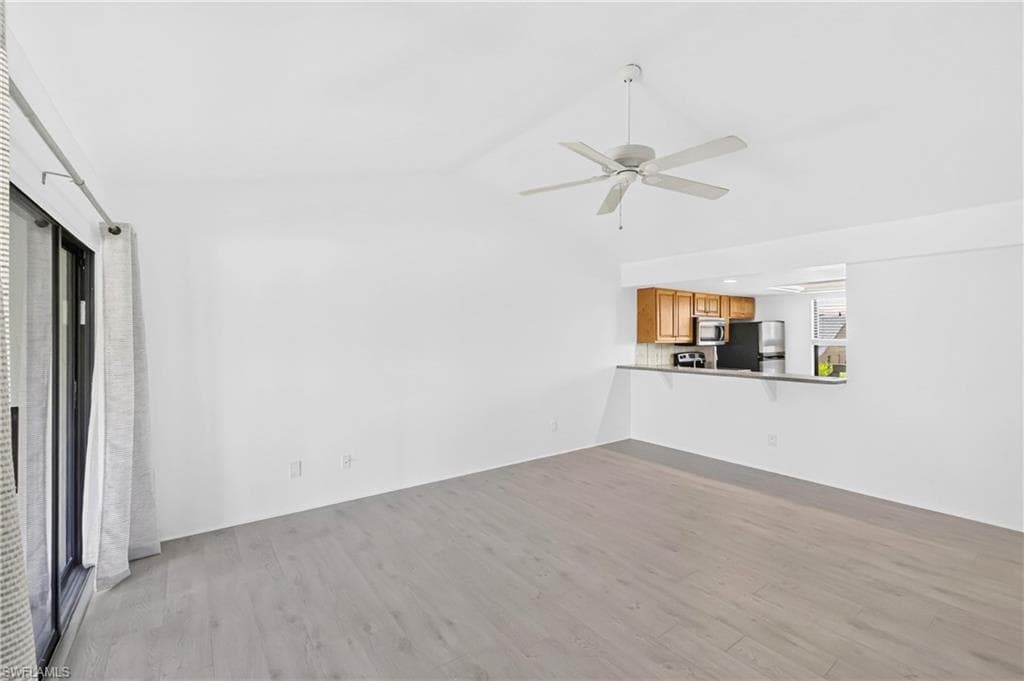 4708 SW 8th PL 201-9