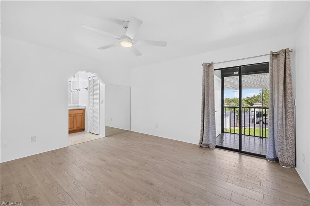 4708 SW 8th PL 201-19