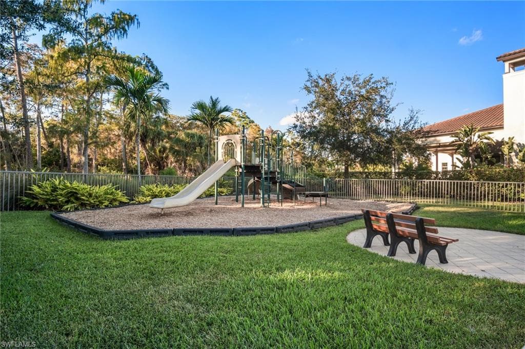 4433 Tamarind WAY-47