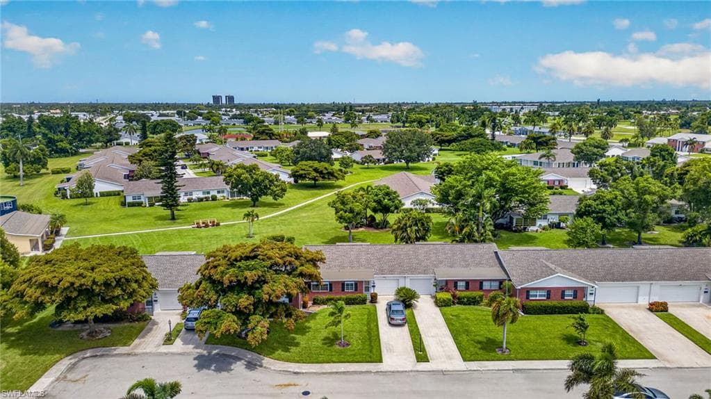 6913 Birdie WAY-29
