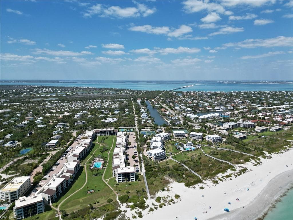 780 Beach RD-24