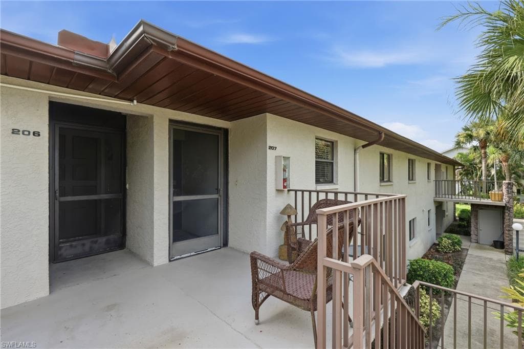 10 Beth Stacey BLVD 206-19