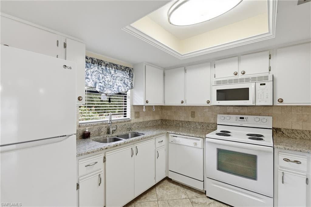 10 Beth Stacey BLVD 206-25