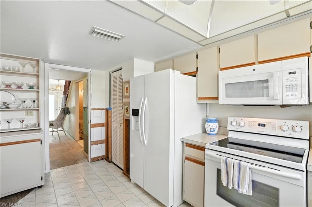 8363 Estero BLVD-12