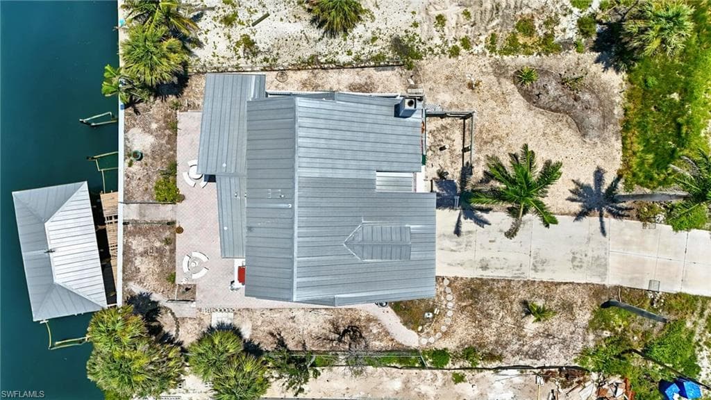 8363 Estero BLVD-29