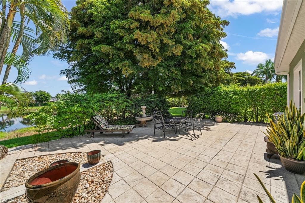 8951 Abbotsford TER-32