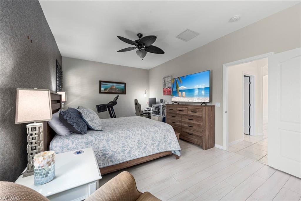 8951 Abbotsford TER-15