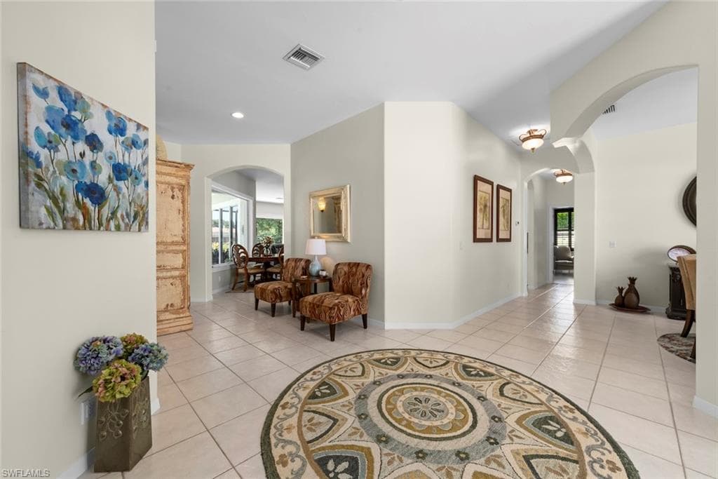 8951 Abbotsford TER-11