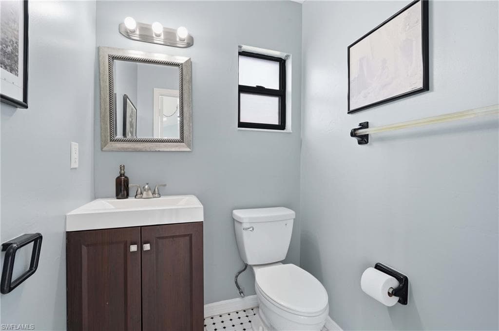 5350 Harborage DR-27