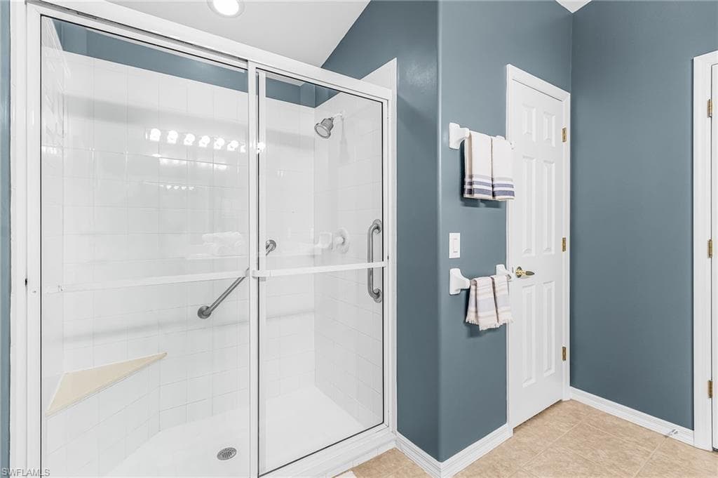 9964 Horse Creek RD-22