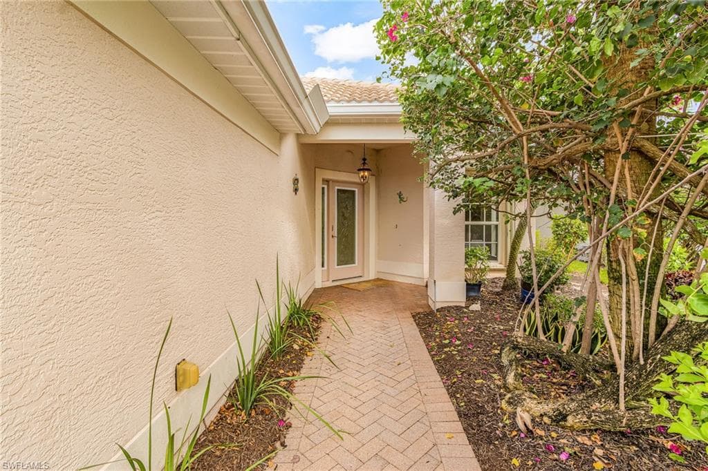 9964 Horse Creek RD-4