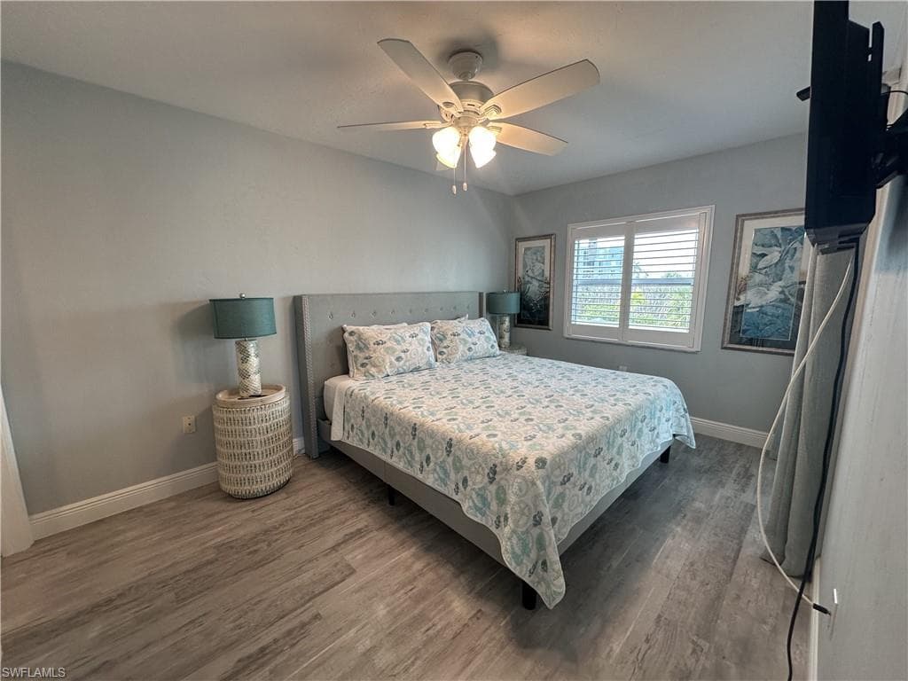 6893 Estero BLVD 426-13