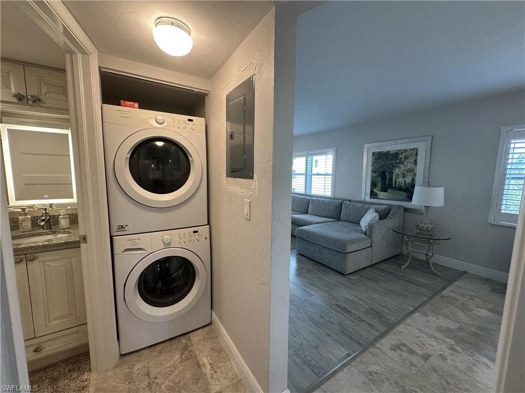 6893 Estero BLVD 426-9