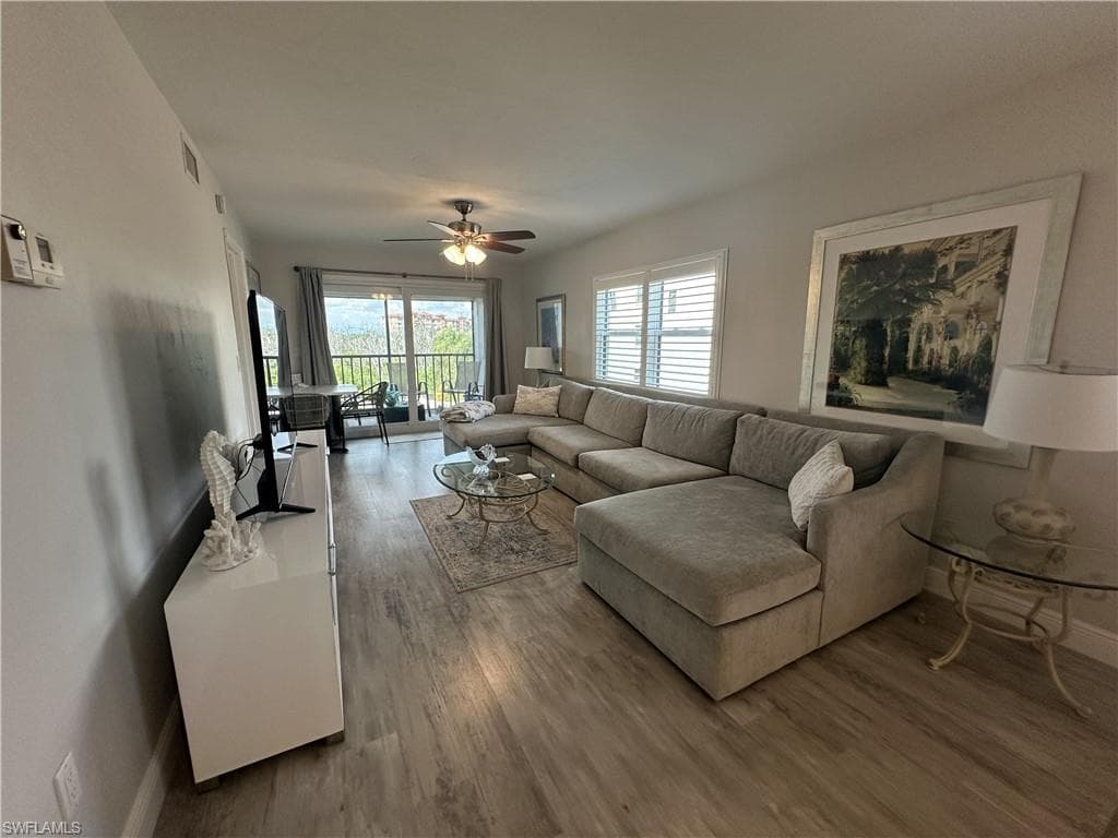 6893 Estero BLVD 426-11