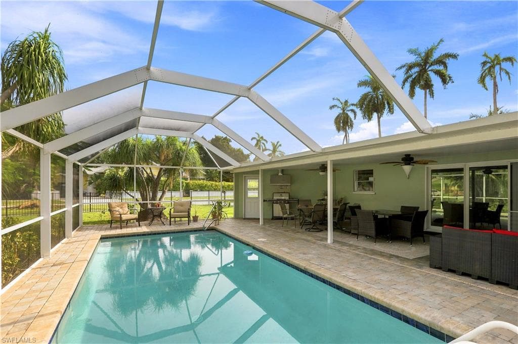 2741 McGregor BLVD-27