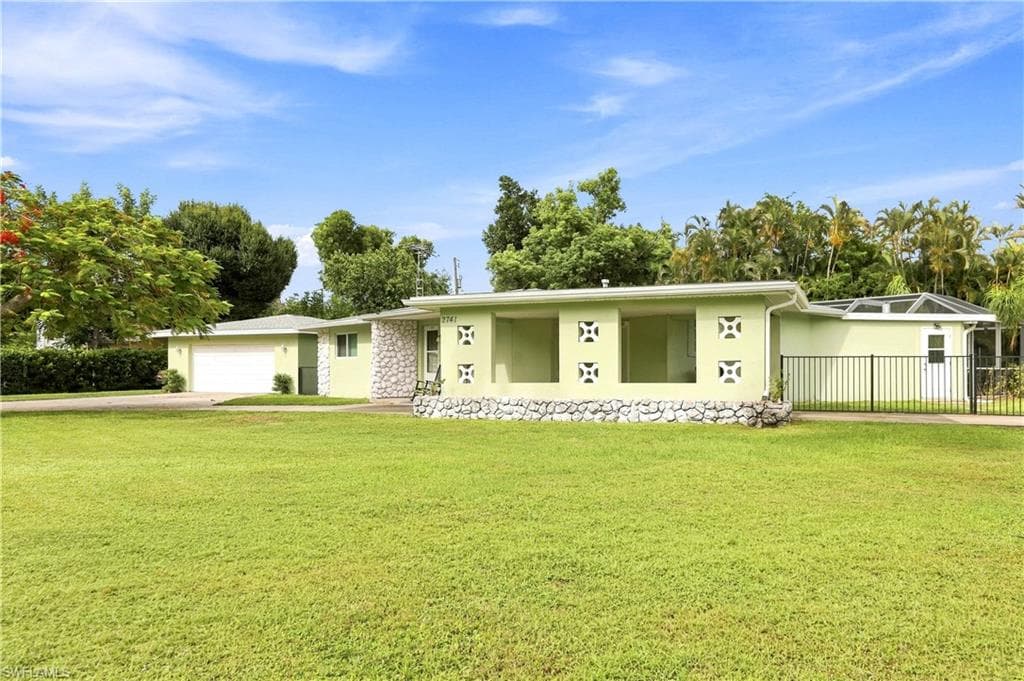 2741 McGregor BLVD-3
