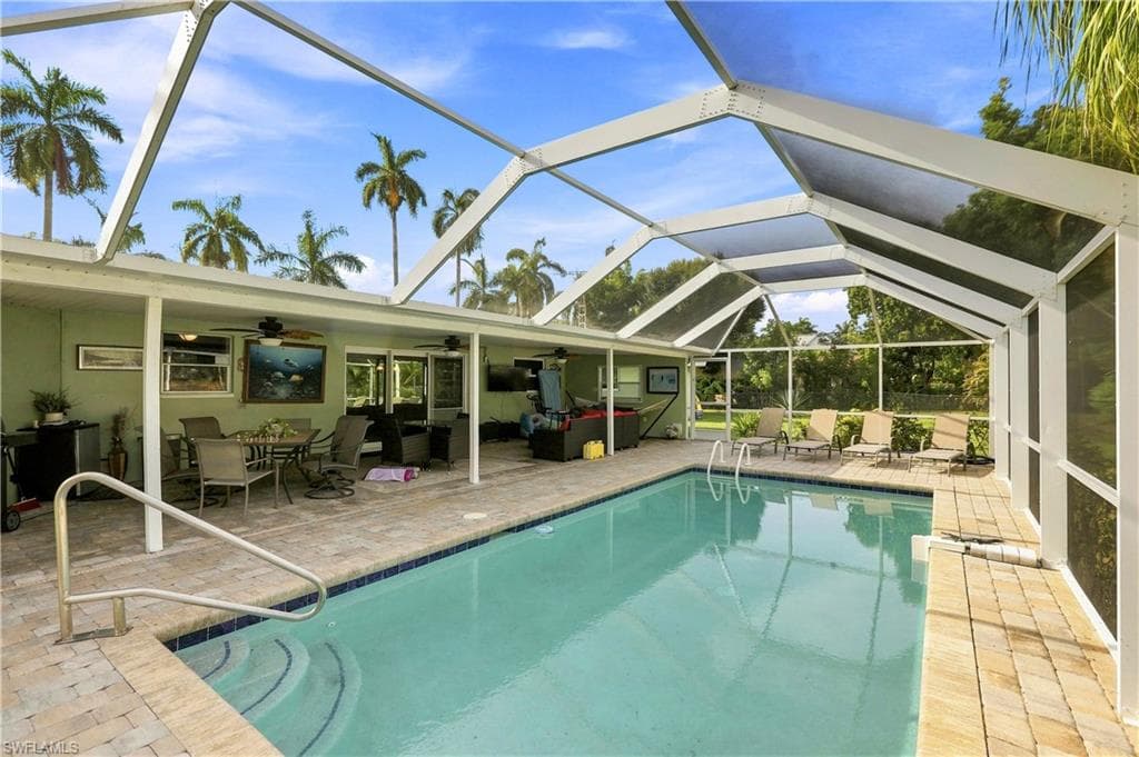 2741 McGregor BLVD-32