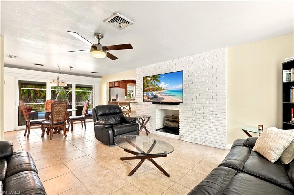 2741 McGregor BLVD-11