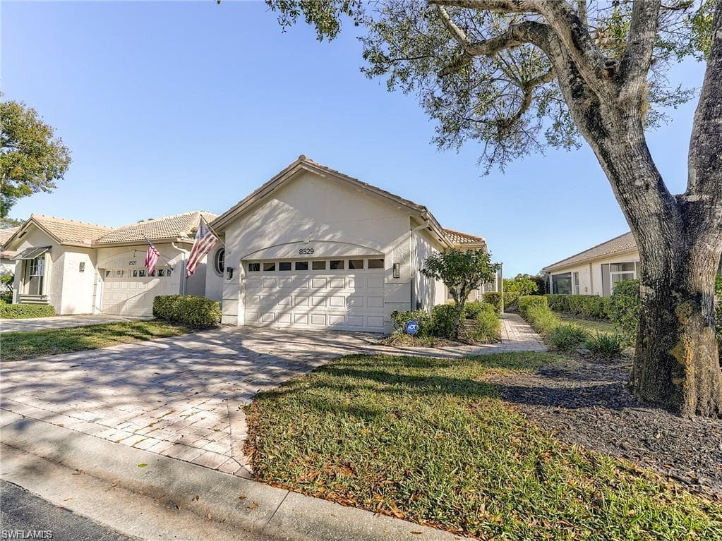 8529 Fairway Bend DR-7