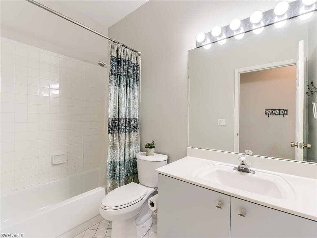 8529 Fairway Bend DR-20