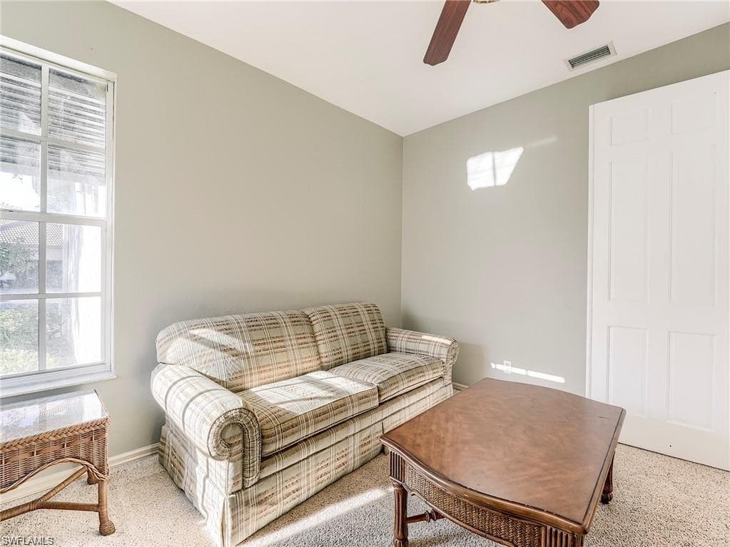 8529 Fairway Bend DR-15
