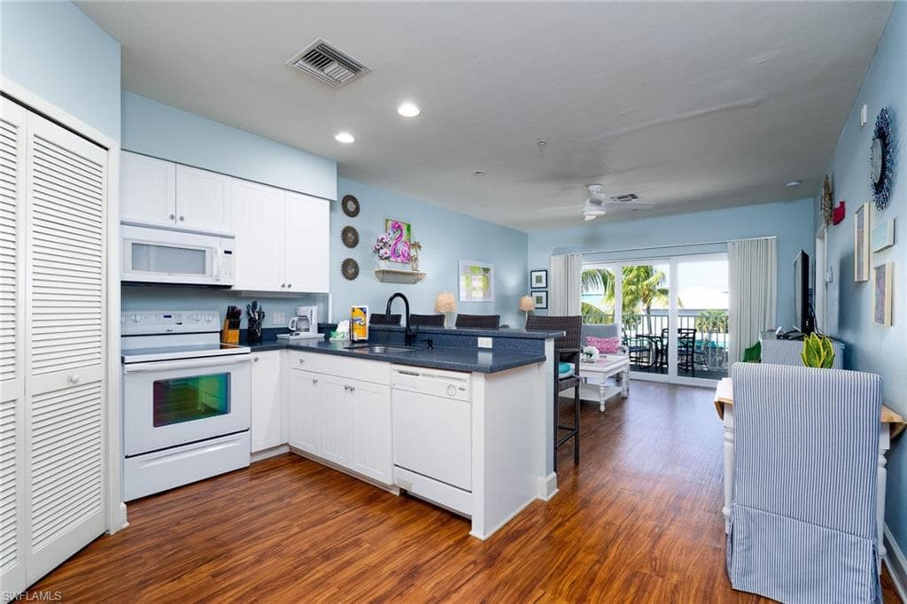 450 Old San Carlos BLVD 303-31