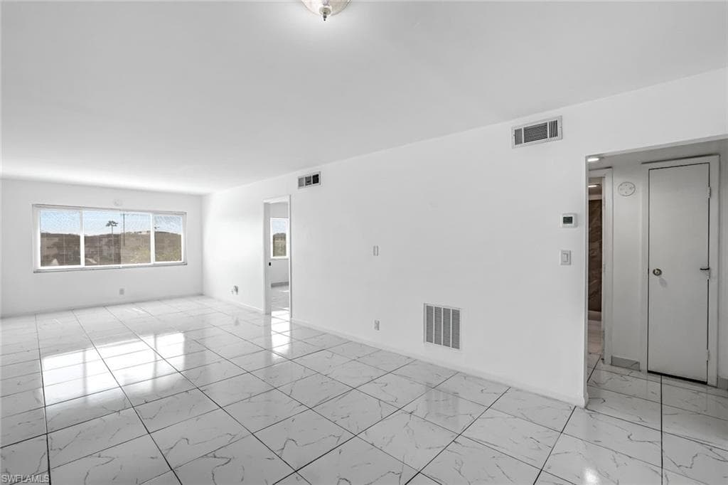 1000 Manatee RD A306-6