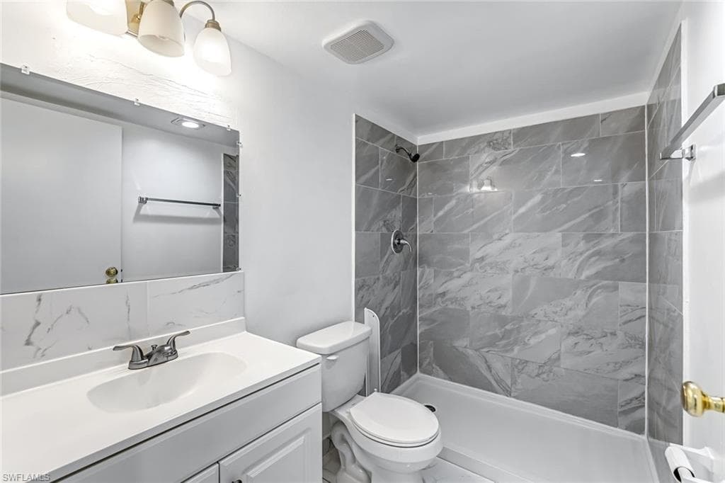 1000 Manatee RD A306-12