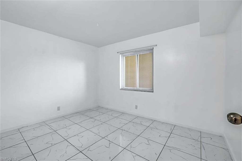 1000 Manatee RD A306-11