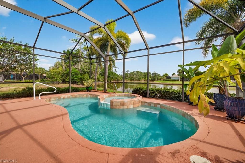 9311 Trieste DR-28