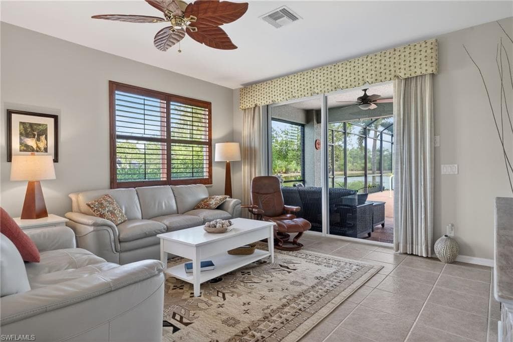 9311 Trieste DR-11
