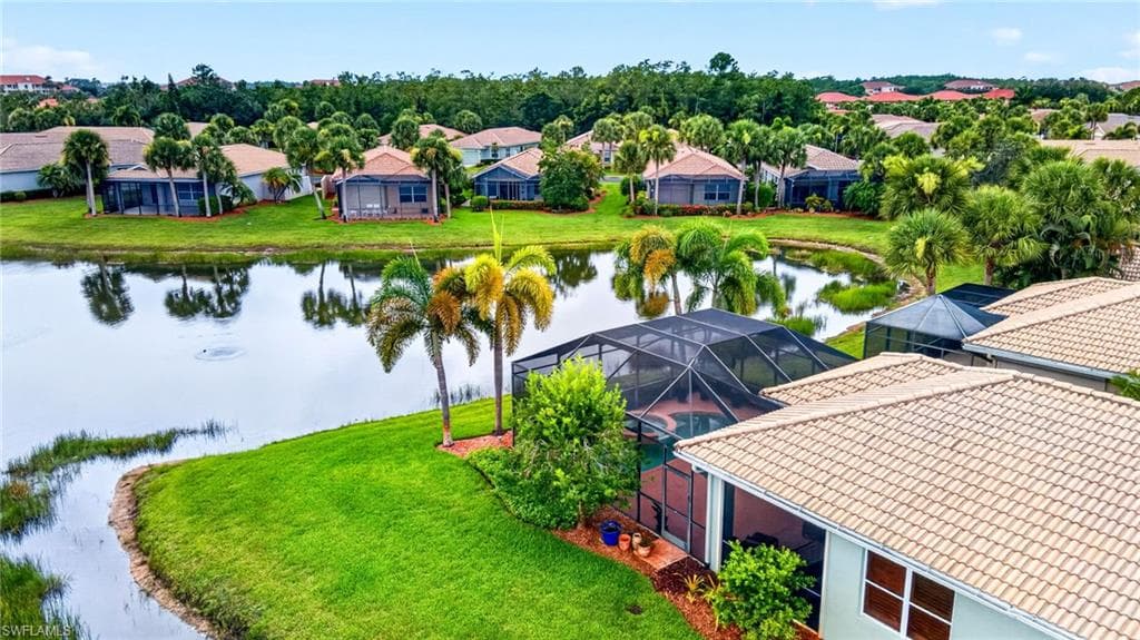 9311 Trieste DR-39