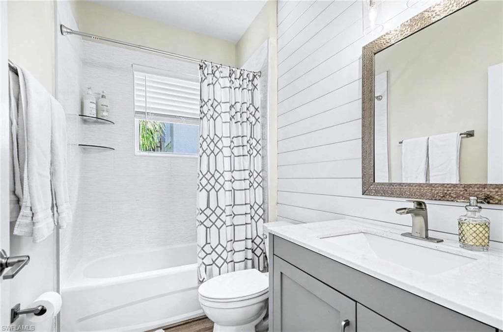 8324 Laurel Lakes BLVD-13