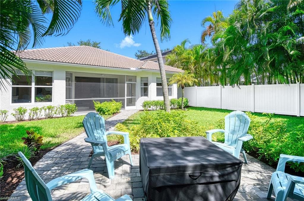 8324 Laurel Lakes BLVD-20