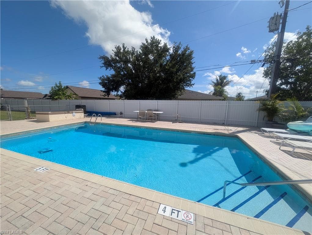3720 SE 10th AVE 201-18