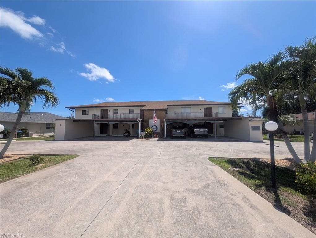 3720 SE 10th AVE 201-4