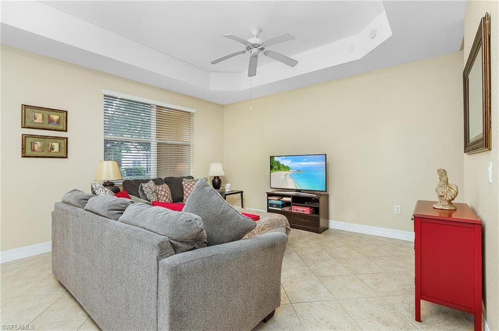 9817 Cristalino View WAY 103-8