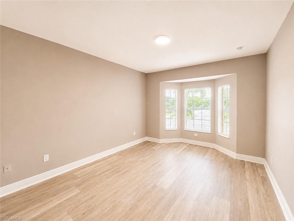4172 Castilla CIR 201-10