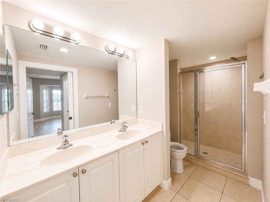 4172 Castilla CIR 201-11